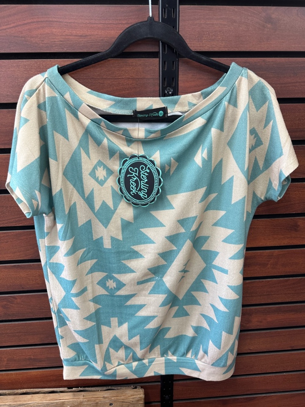 Sterling Street Teal & Cream Short Sleeve Geometric Top